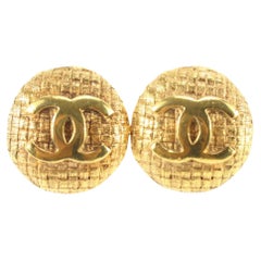 Chanel 24k Gold Plated Woven Quilted Raffia CC Logo Earrings 58cc825s