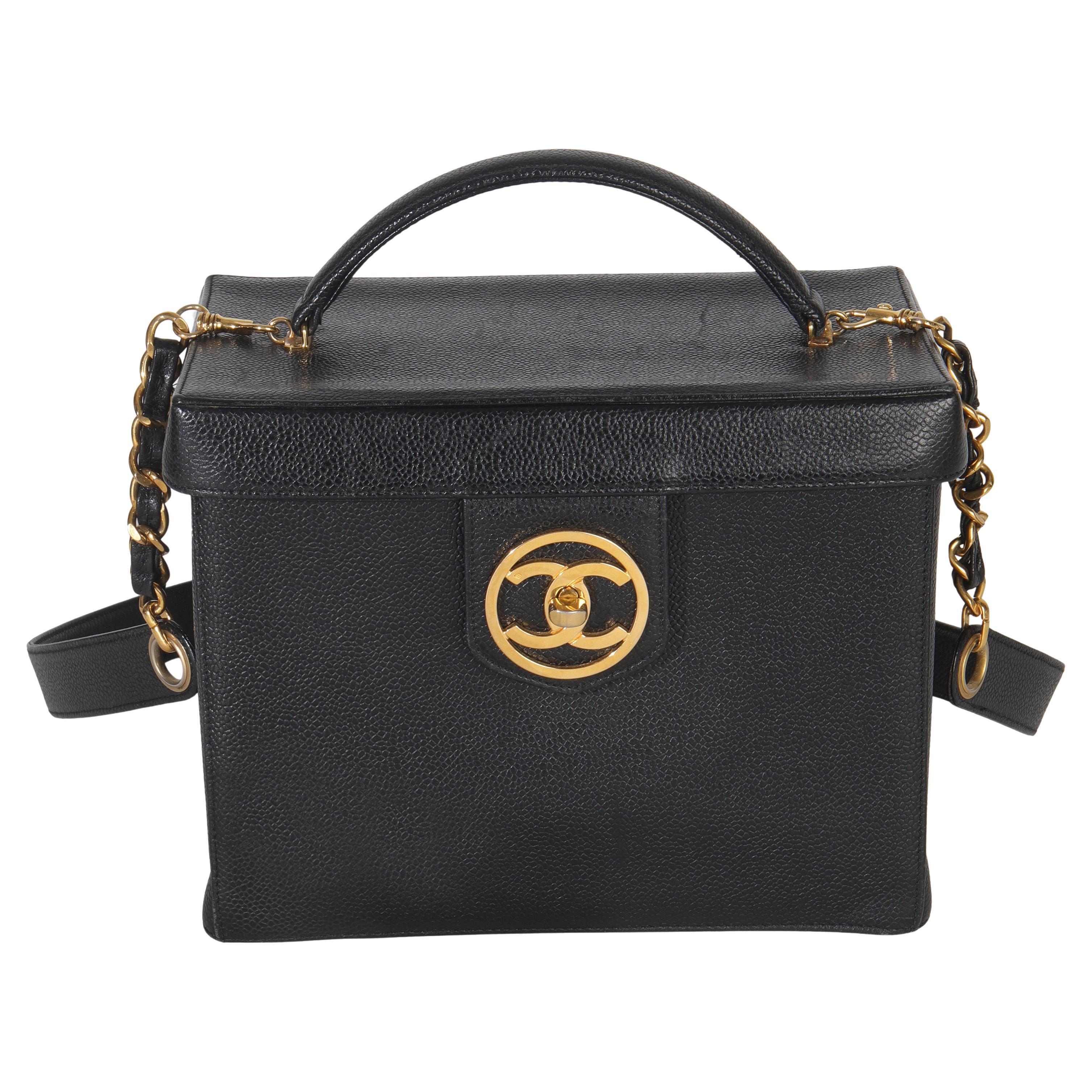 Chanel 24K Vintage Black Caviar Vanity Box Train Case en vente