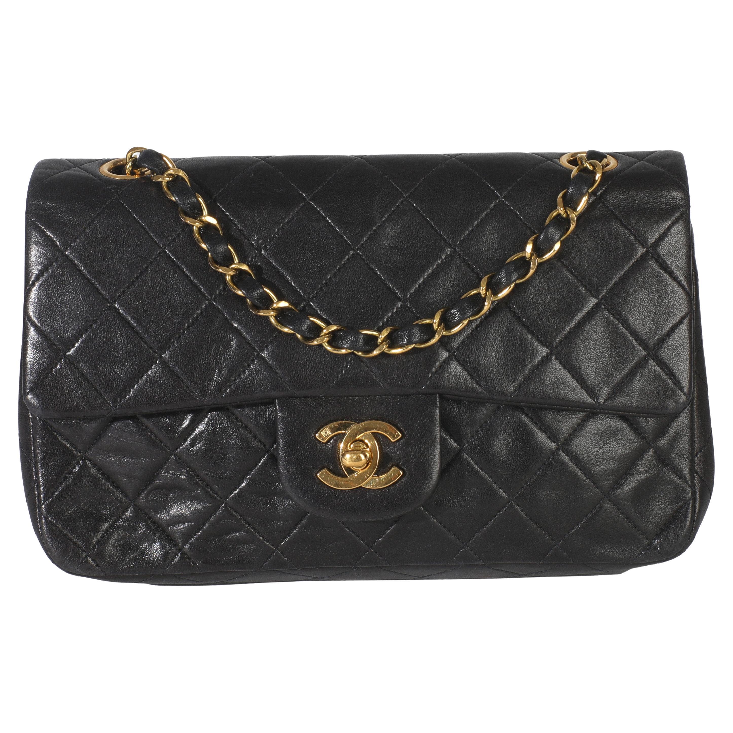 Chanel 24k Vintage Black Quilted Medium Classic Double Flap Bag en vente
