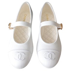 Chanel 24S Runway White Cotton Silk Mary Jane CC 2024 Ballet Flats Shoes 39