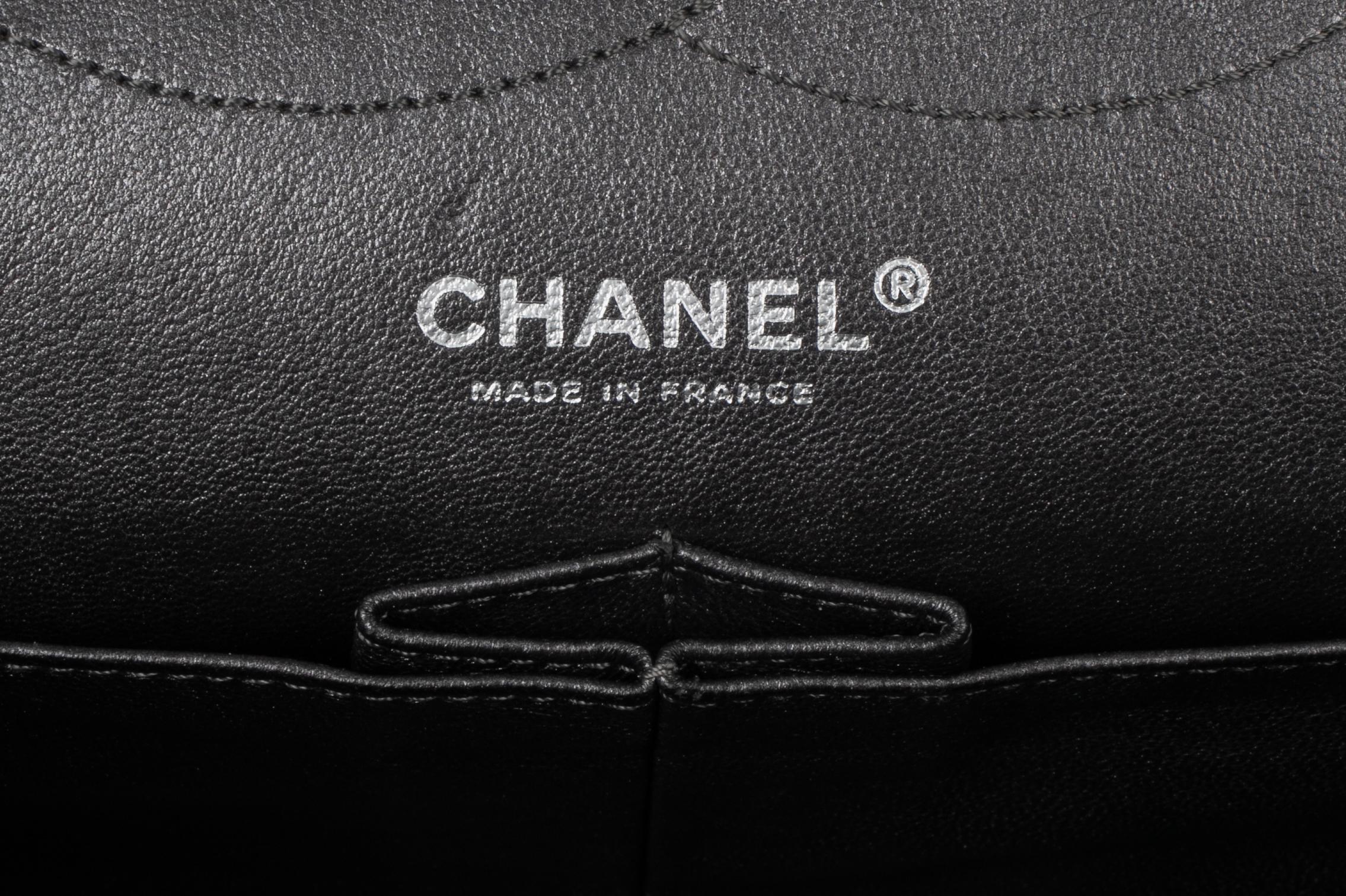 Chanel 2.55 Tasche 2006/2008 im Angebot 5