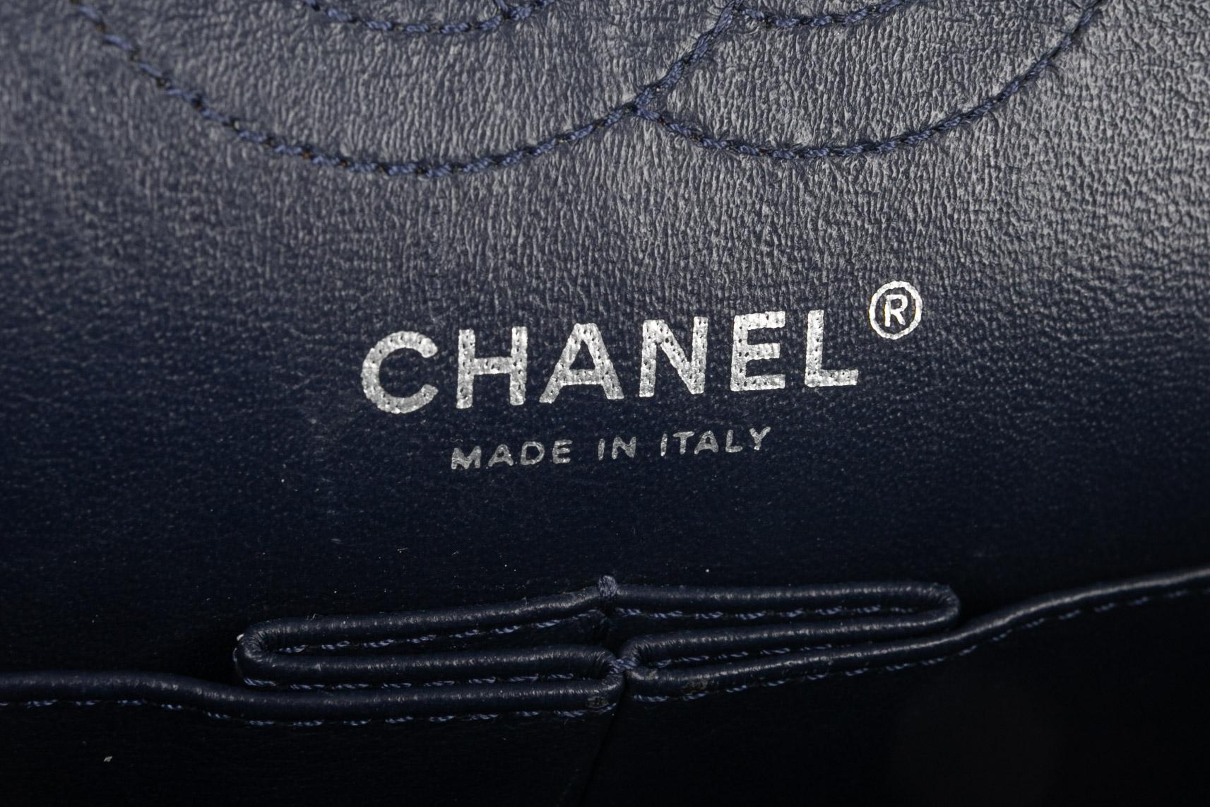 Chanel 2.55 bag 2010/2011 For Sale 7