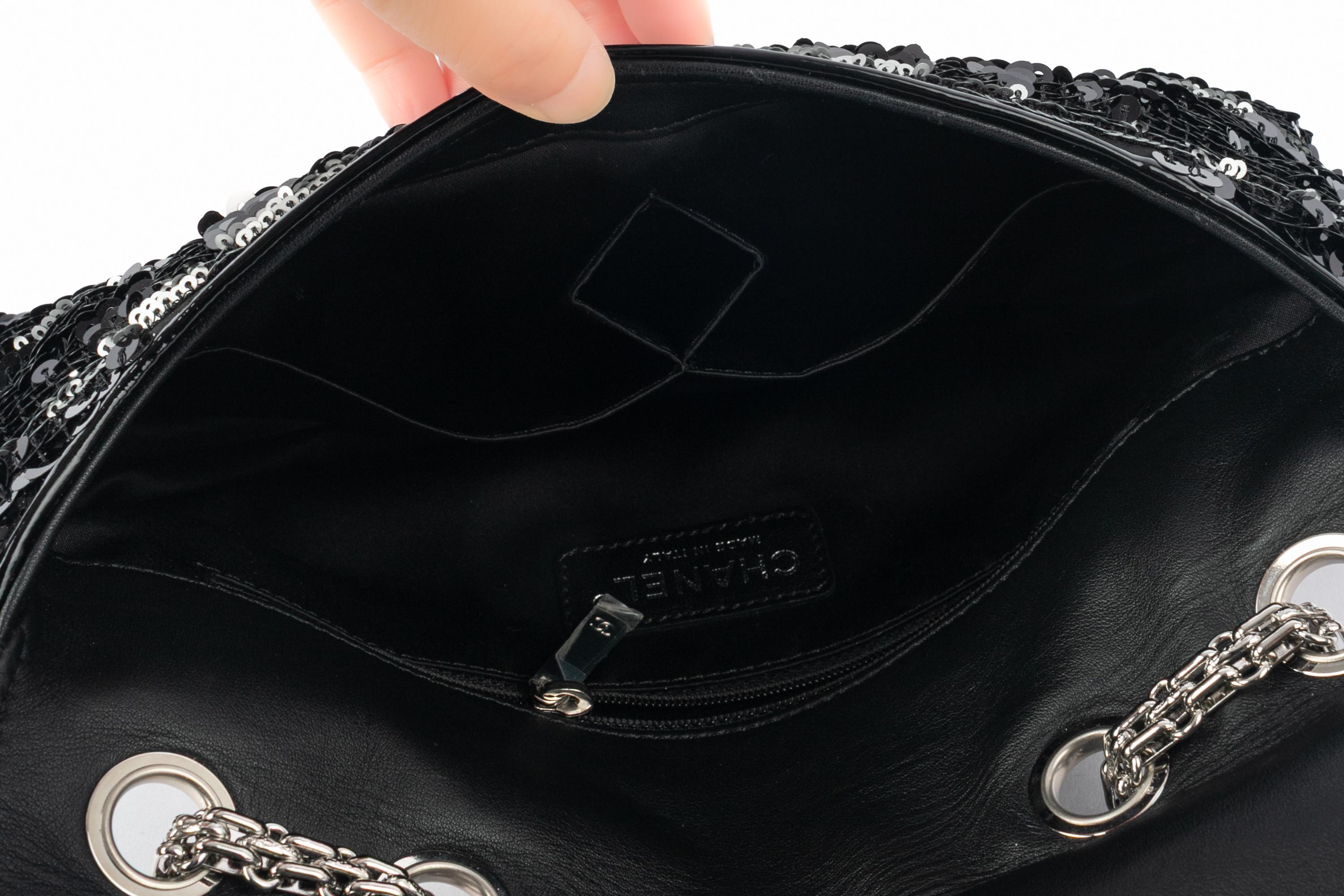 Borsa Chanel 2.55 Collezione 2011 in vendita 7