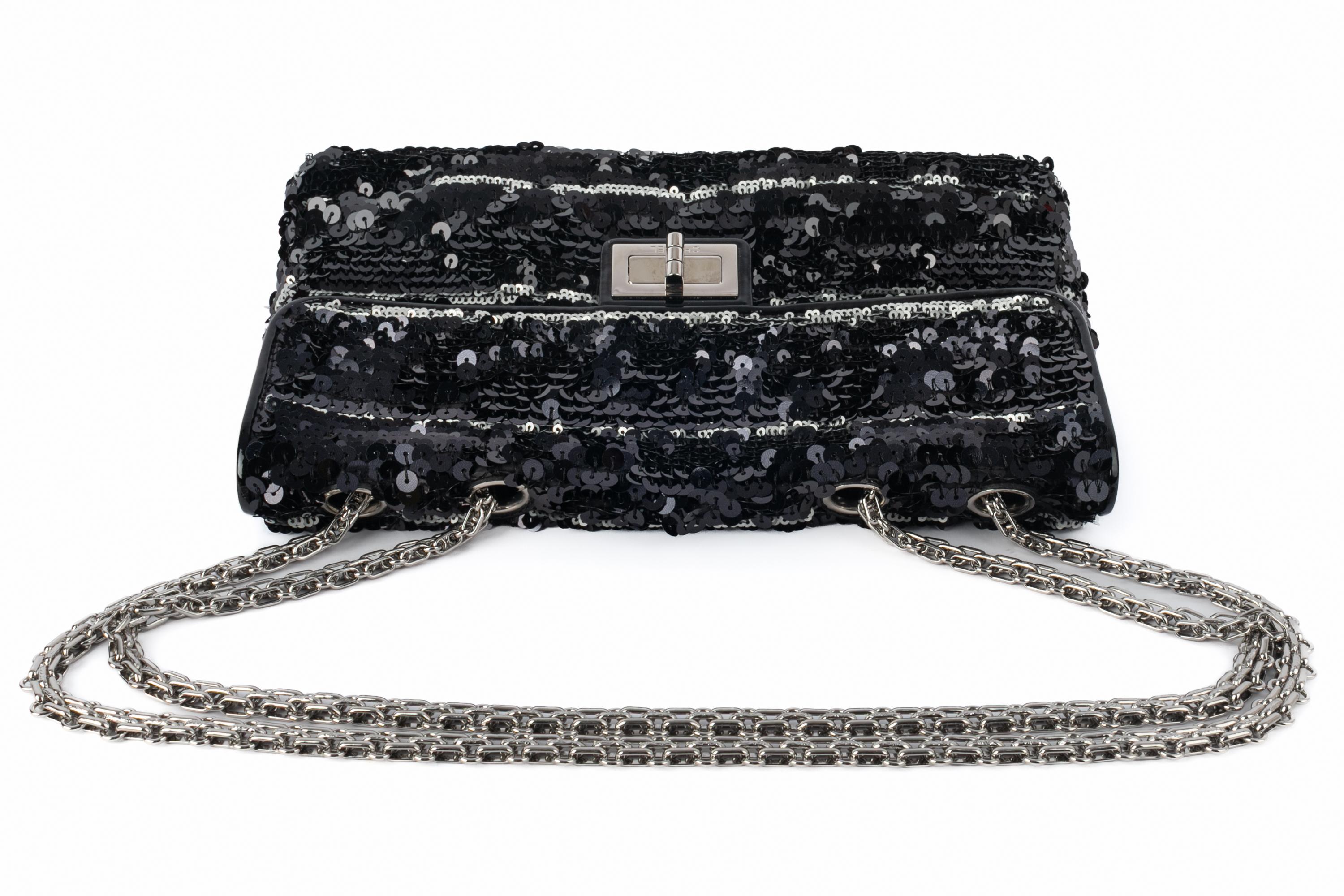 Borsa Chanel 2.55 Collezione 2011 in vendita 3