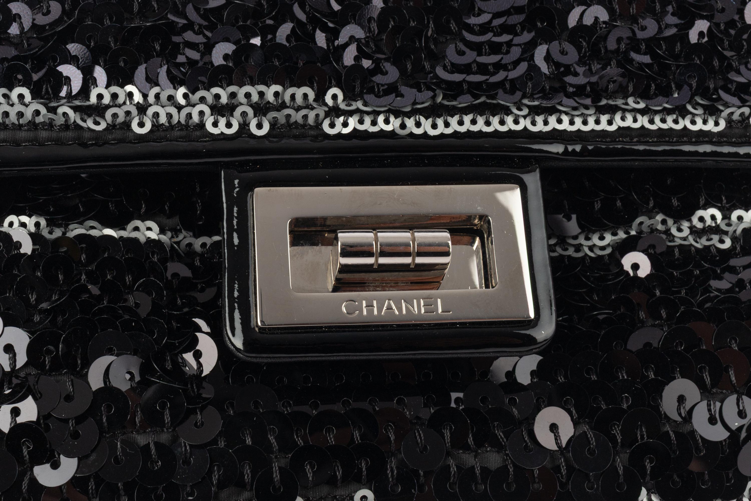 Borsa Chanel 2.55 Collezione 2011 in vendita 4