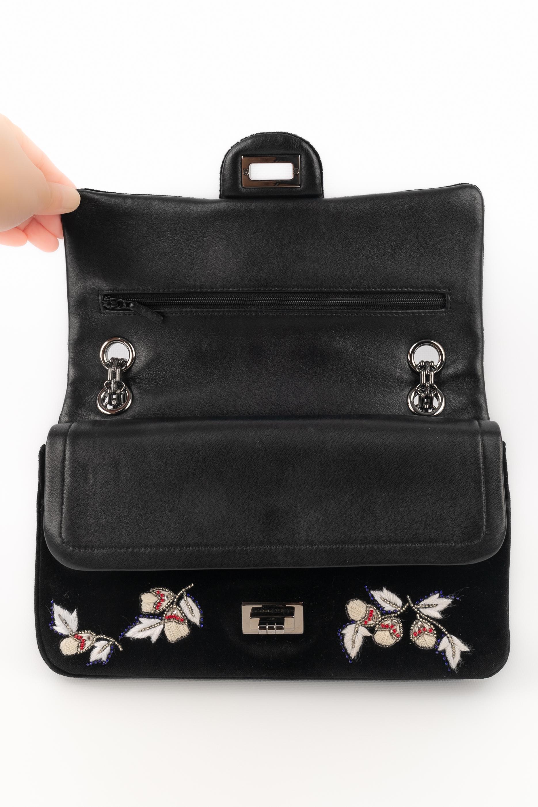 Chanel 2.55 Tasche Pre-Fall 2015 im Angebot 9