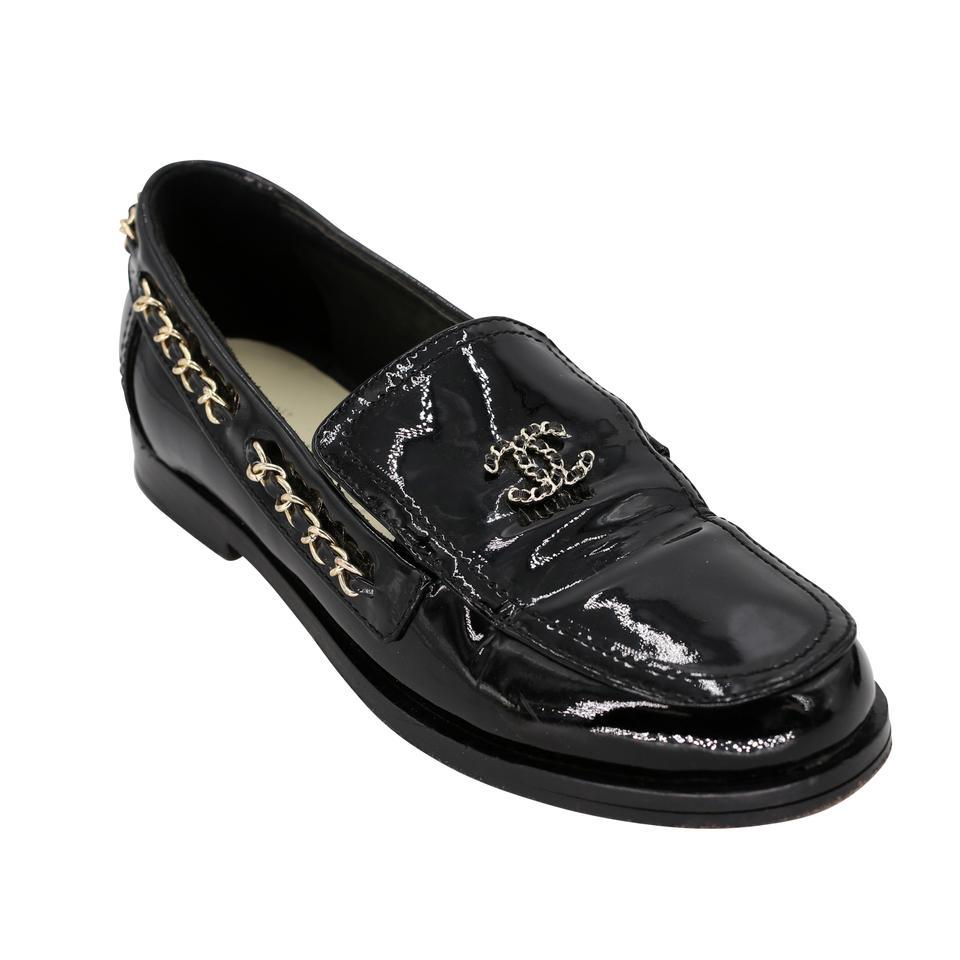 Chanel 2.55 Chain Loafers 37 Patent Leather Cc Logo Formal Shoes CC-S0829-0006 In Good Condition In Downey, CA