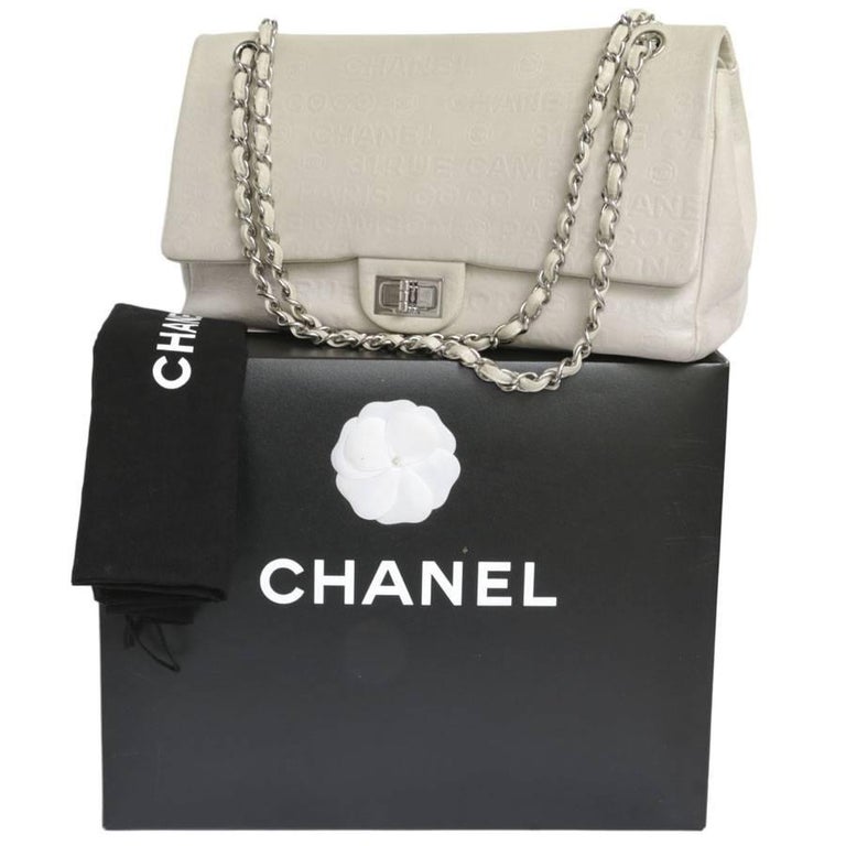 Gray Chanel 2.55 Double Flap Bag in Cream Leather For Sale
