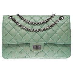 Chanel 2.55 double flap shoulder bag in Green quilted lambskin leather, PHW