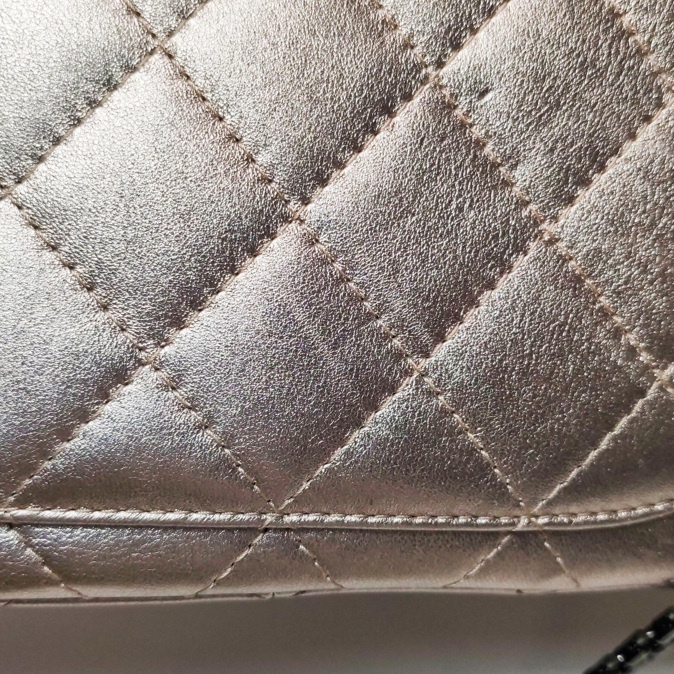 Chanel 2.55 Flap Bag Maxi Rose Gold Iridescent Lambskin Leather Silver Hardware For Sale 14