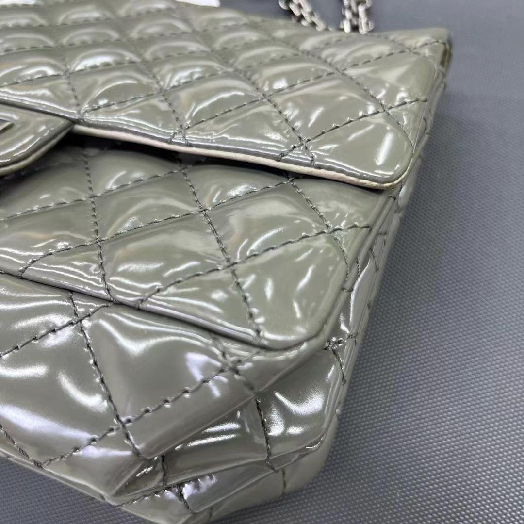Chanel 2.55 Flap Bag Patent Leather Double Bottom Small Grey For Sale 4