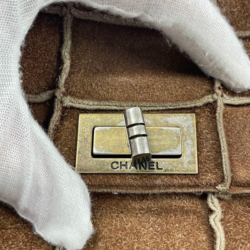 Chanel 2.55 Flap Bag Vintage Chocolate Bar 1997 Medium Suede Brown 8