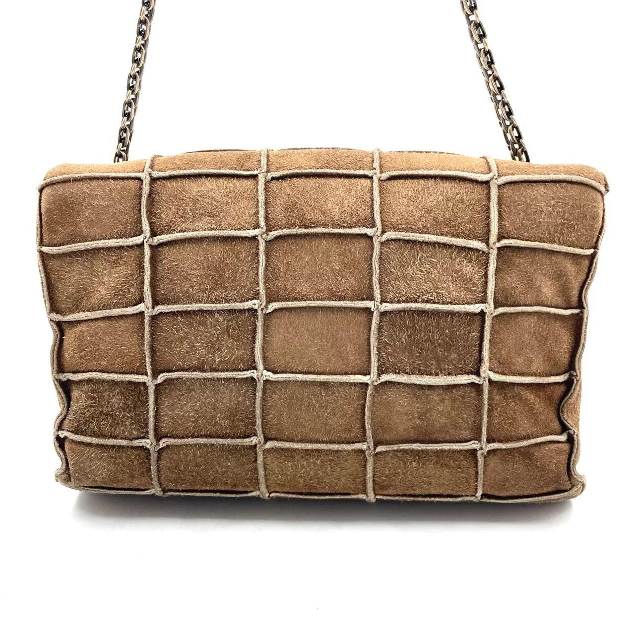 Chanel 2.55 Flap Bag Vintage Chocolate Bar 1997 Medium Suede Brown In Excellent Condition In AUBERVILLIERS, FR