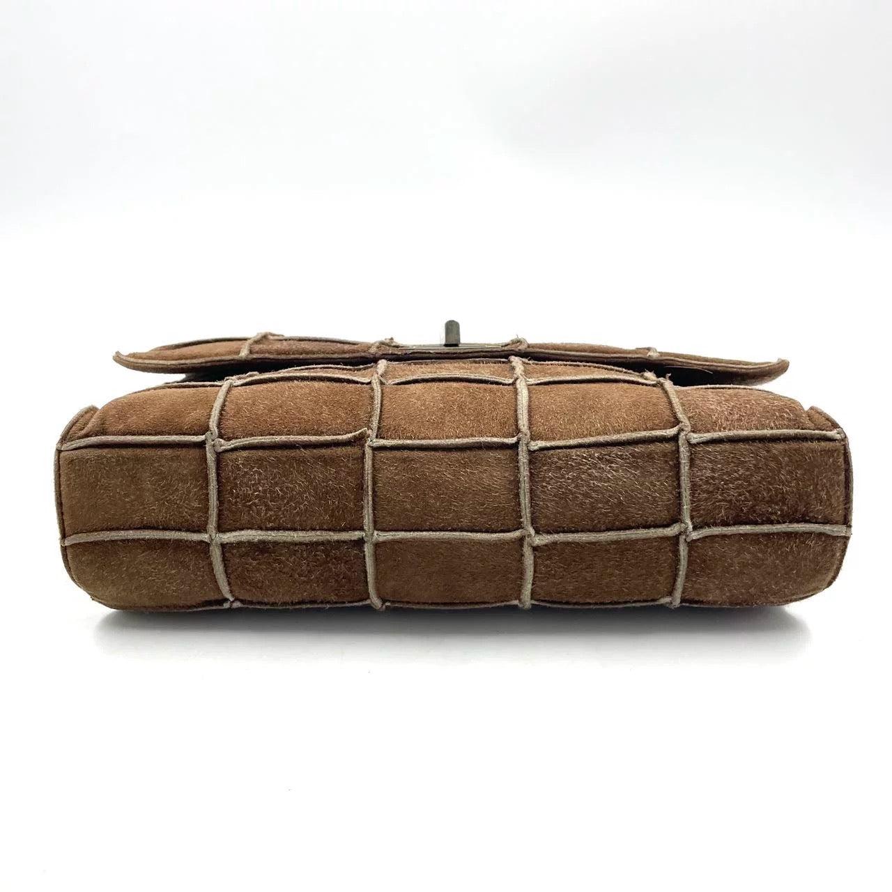 Chanel 2.55 Flap Bag Vintage Chocolate Bar 1997 Medium Suede Brown 2