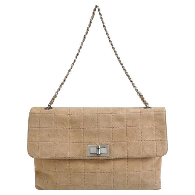 Chanel 2.55 Flap Bag Vintage Chocolate Bar Medium Suede Beige Light Pink, 2000 For Sale
