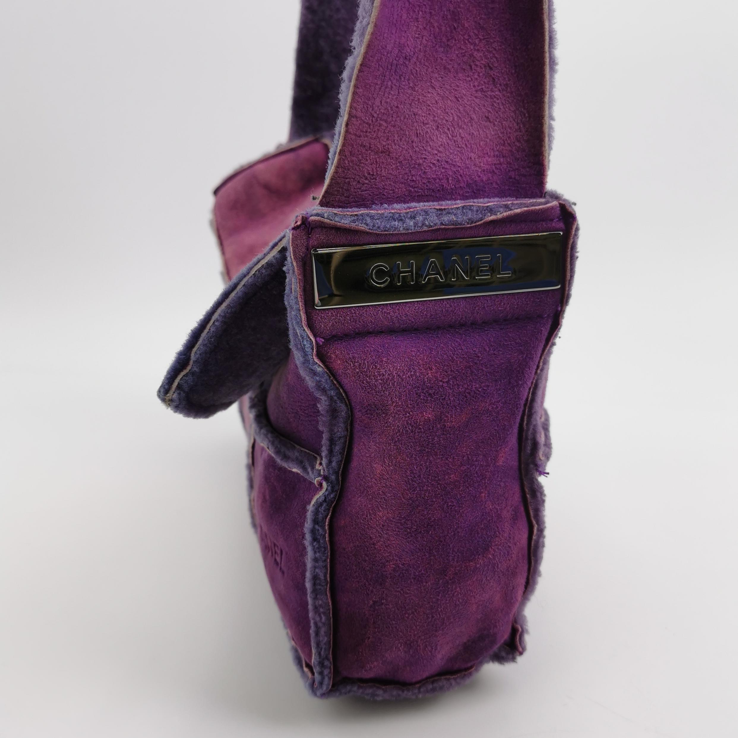 Black Chanel 2.55 Flap Vintage Chocolate Bar Purple Suede Crossbody Messenger Bag For Sale