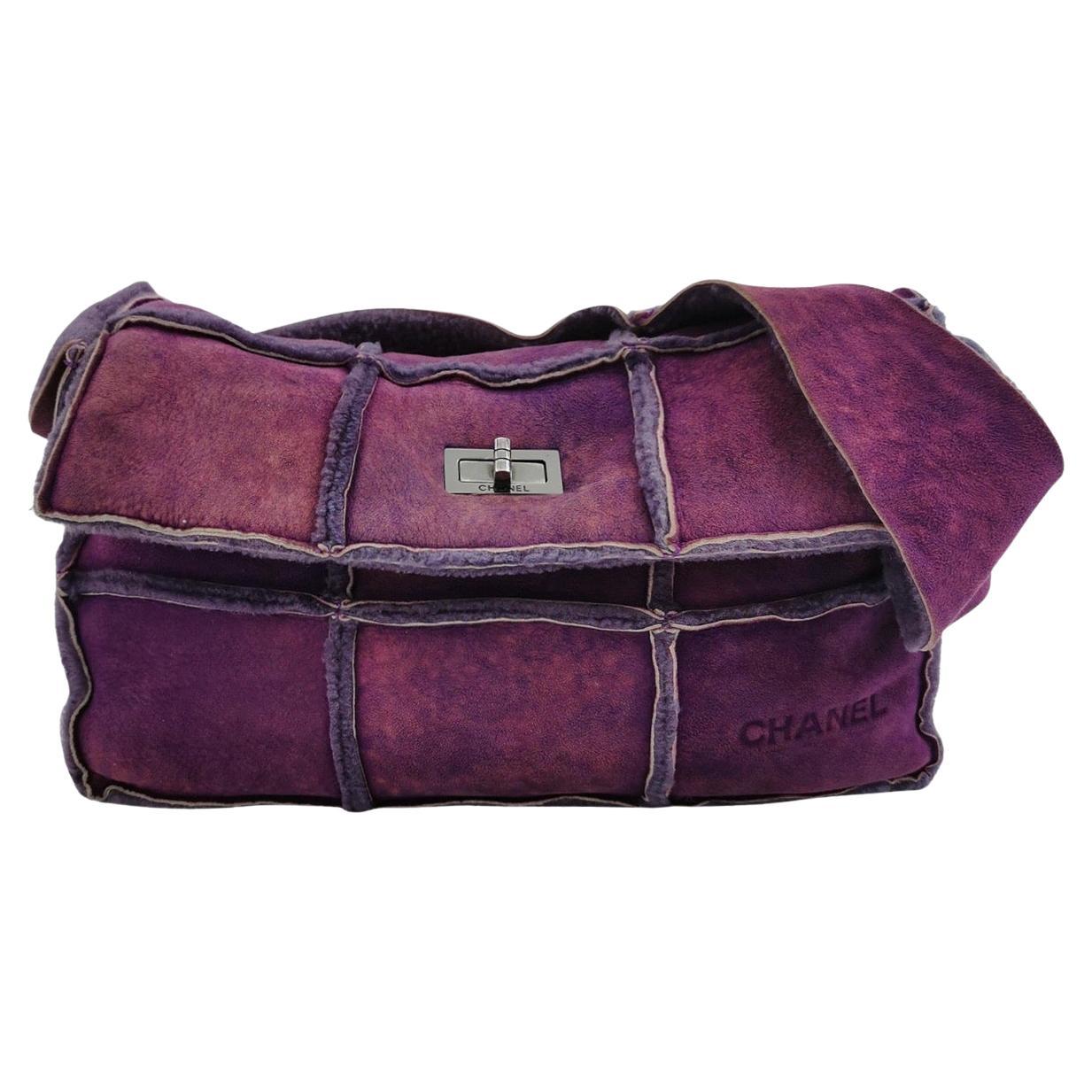 Chanel 2.55 Flap Vintage Chocolate Bar Purple Suede Crossbody Messenger Bag For Sale