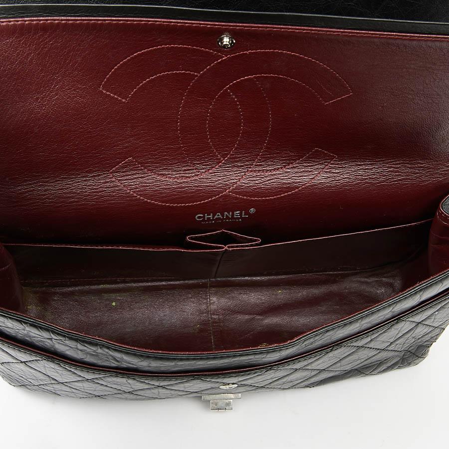 CHANEL 2.55 GM Aged Black Leather Handbag  7