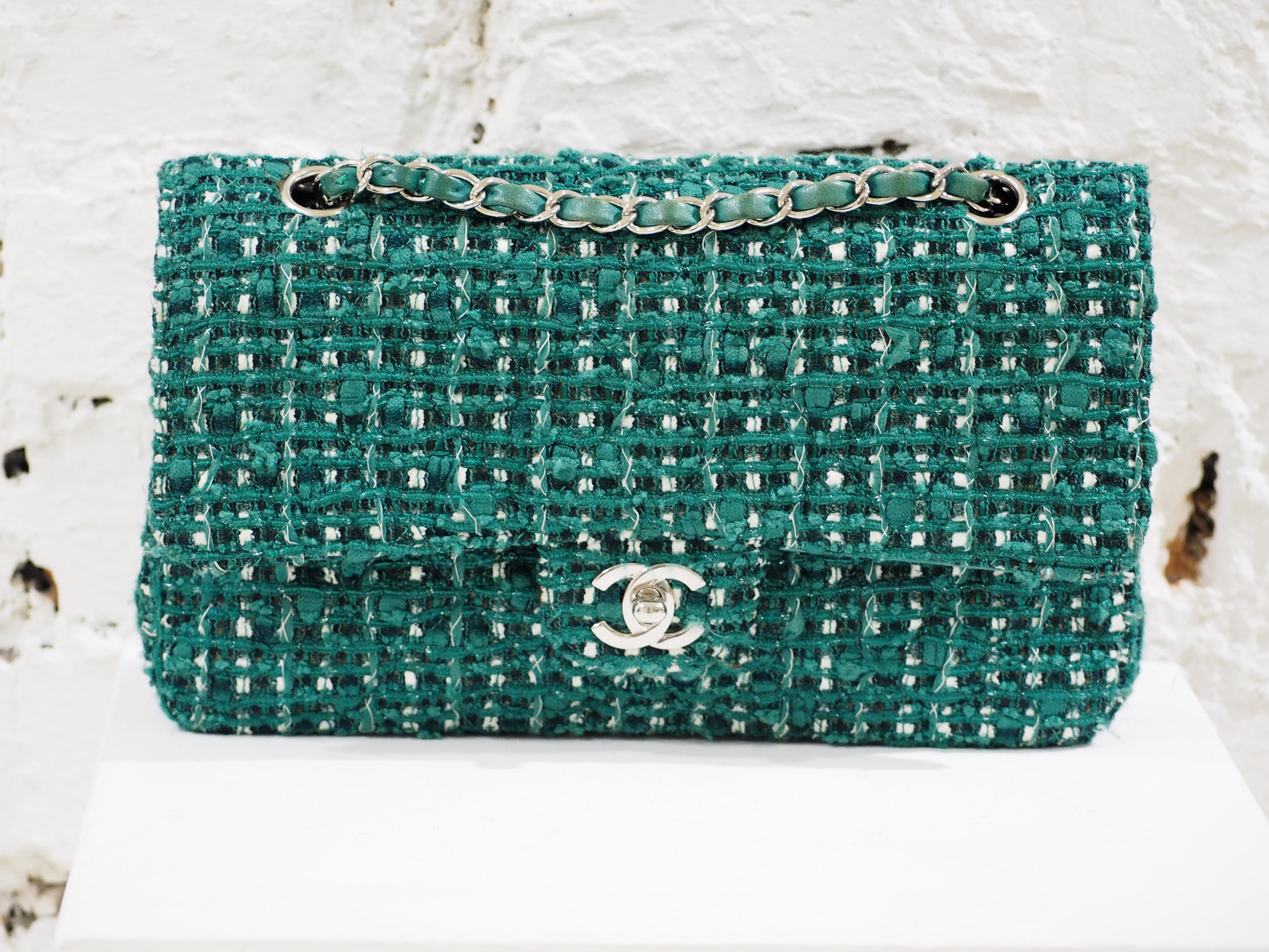 Chanel 2.55 green tweed shoulder bag 4