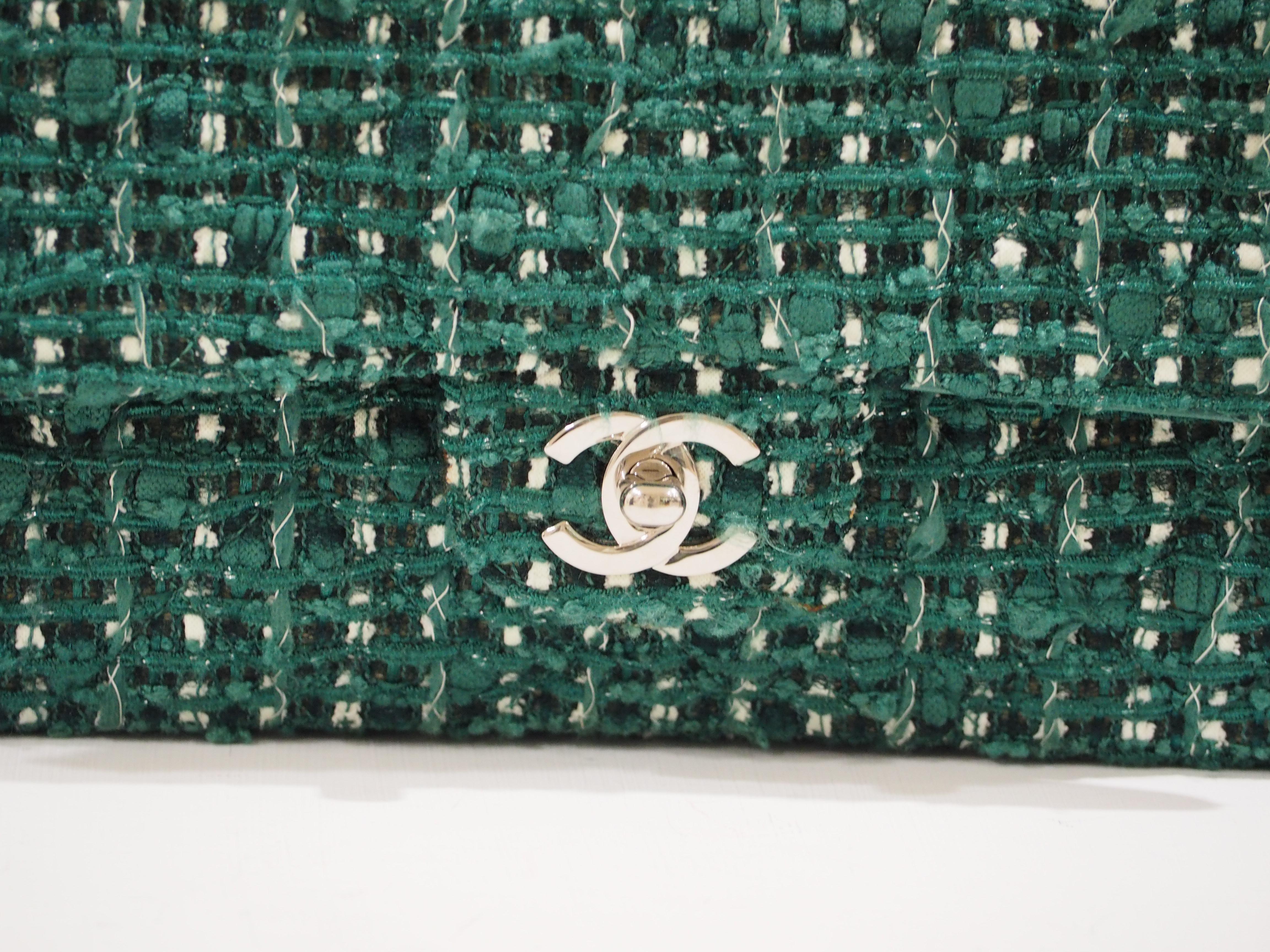 Chanel 2.55 green tweed shoulder bag 5