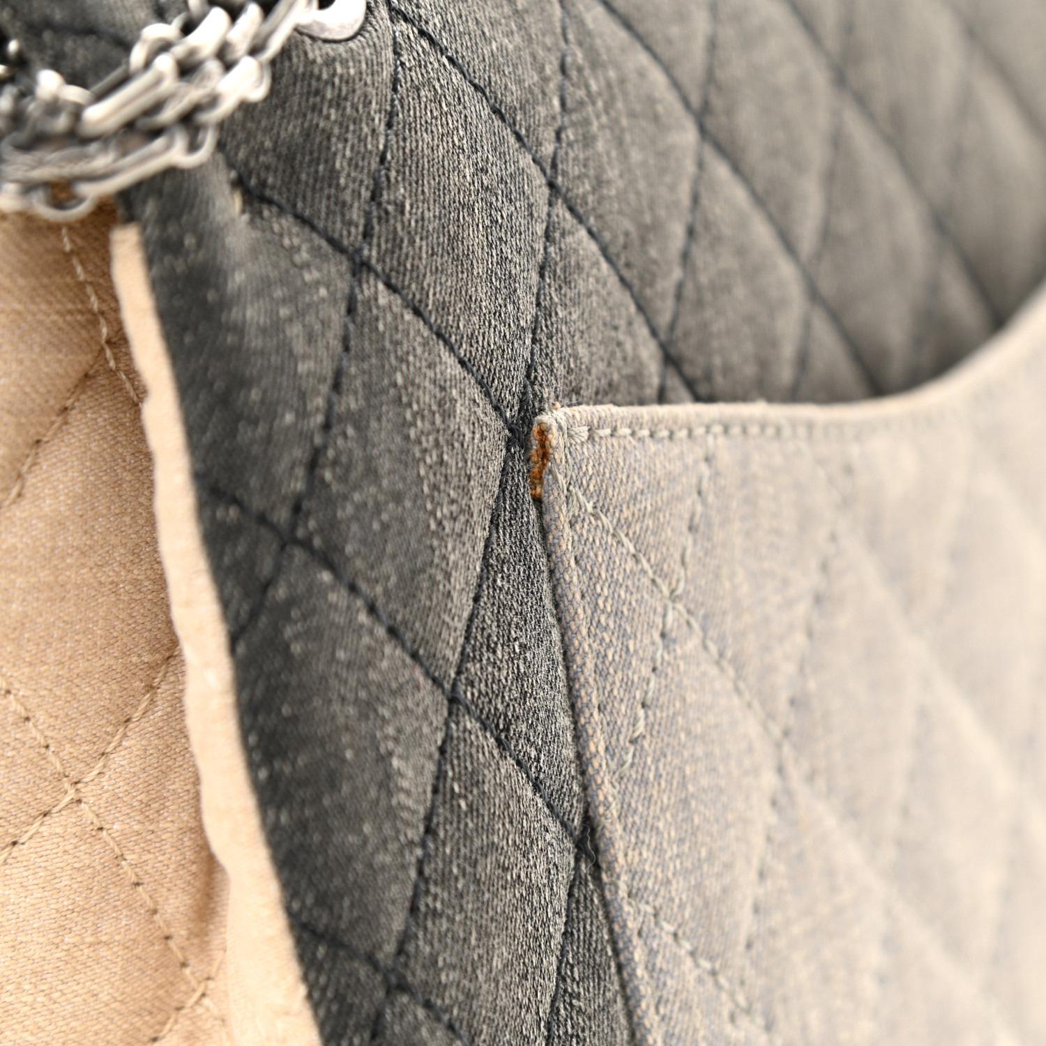 Chanel 2.55 Grey Reissue Canvas Denim Small Classic Double Flap Limited Edition For Sale 2
