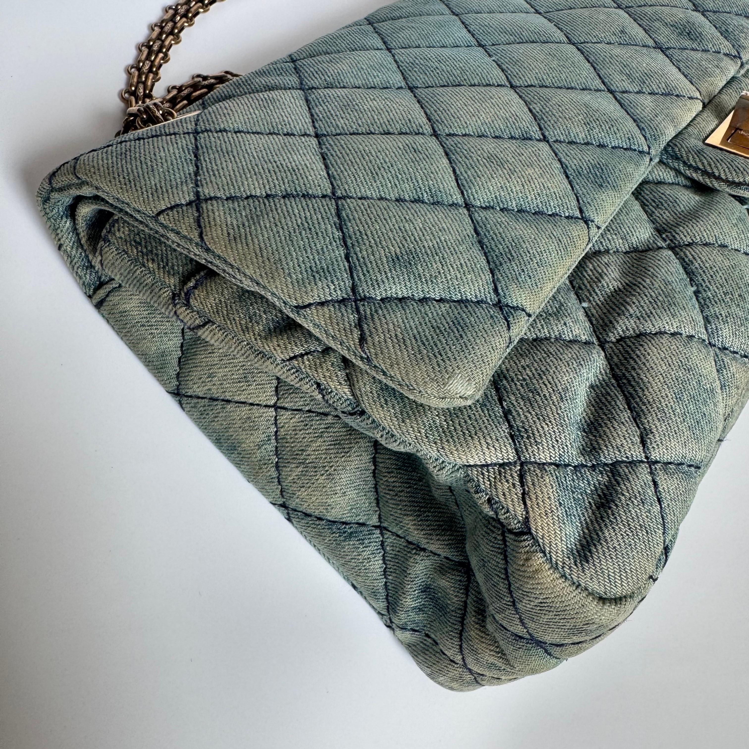 Chanel 2.55 Jumbo Double Flap Denim Gold-tone Hardware 2012 For Sale 2