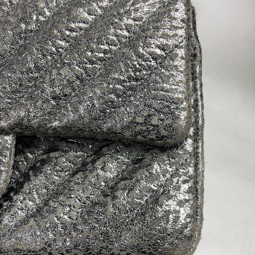 Chanel 2.55 Mini Stitch by Stitch argento con motivo in pelle di vitello Argento HW in vendita 6