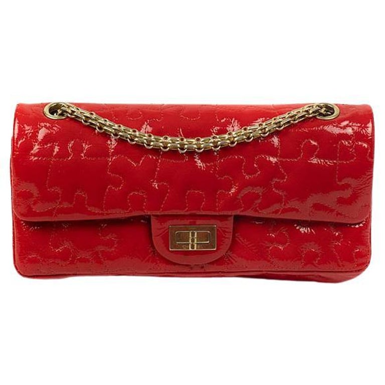 CHANEL 2:55 puzzle Shoulder bag in Red Patent leather For Sale at 1stDibs