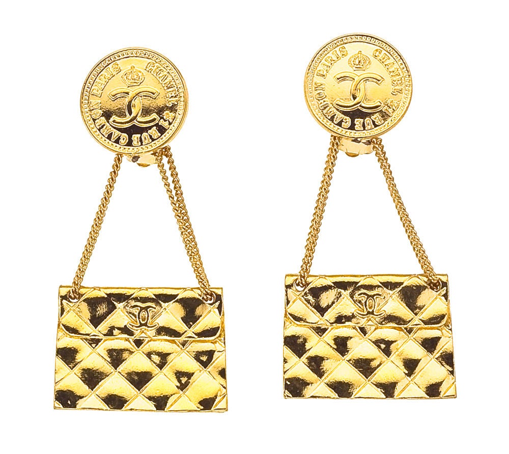 Chanel 2.55 quilted bag motif earrings. Signed Chanel 2 6 Made in France.