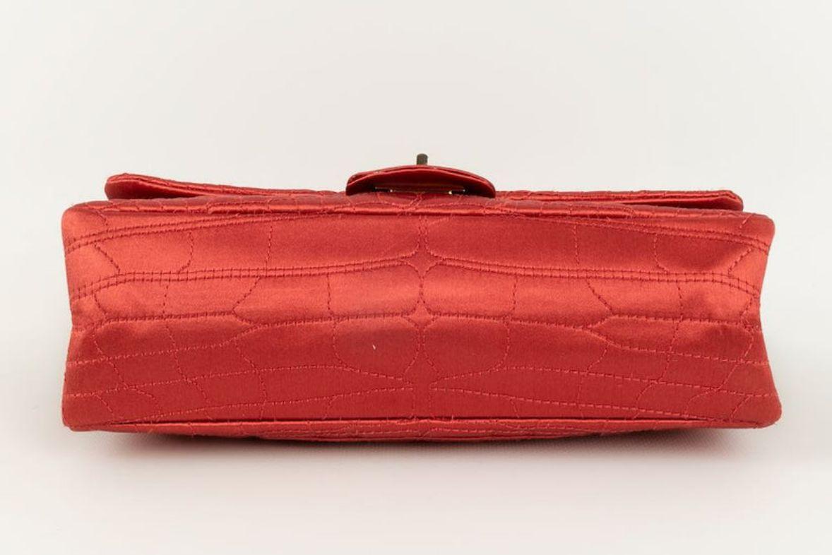 Collection de sacs en soie rouge 2.55 de Chanel, 2008/2009 en vente 2