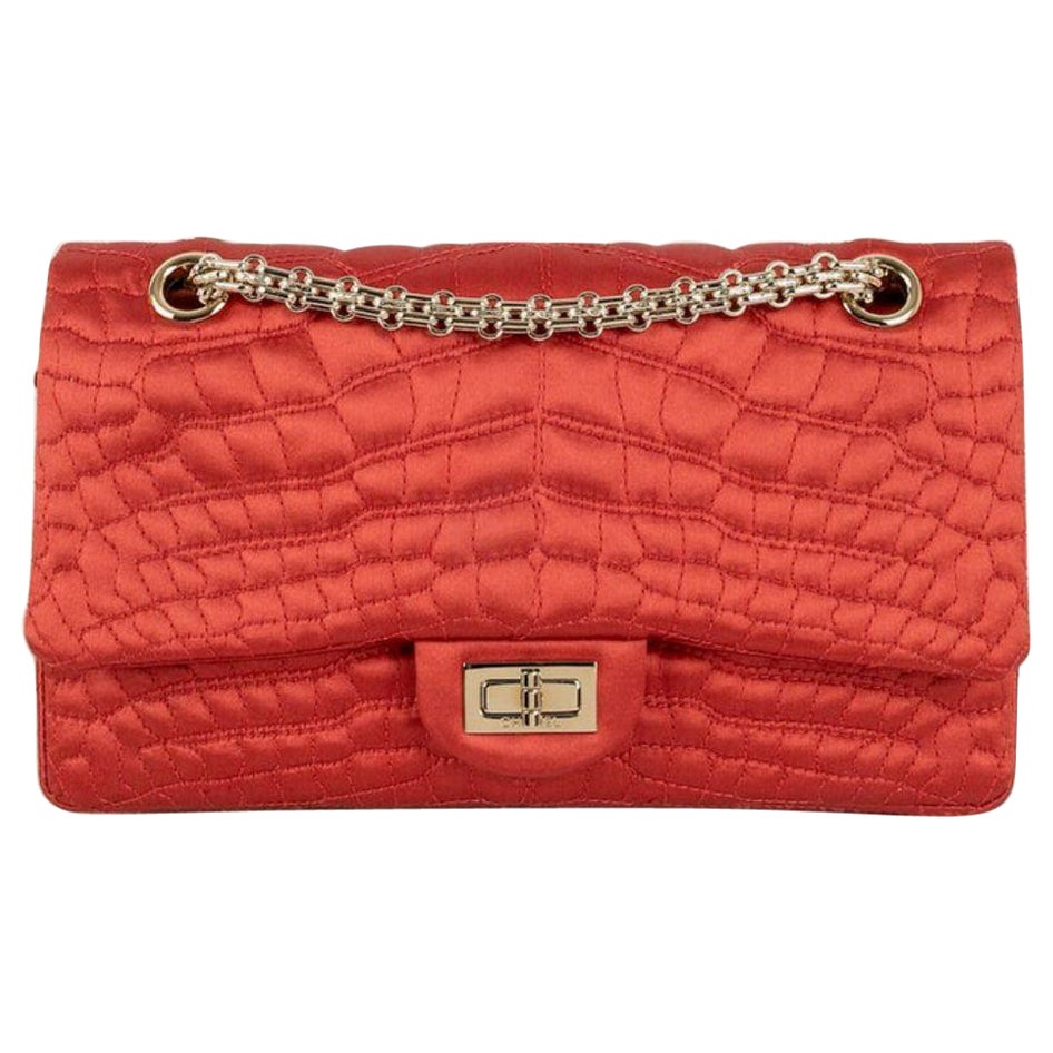 Chanel 2.55 Rote Seidentasche Kollektion, 2008/2009 im Angebot