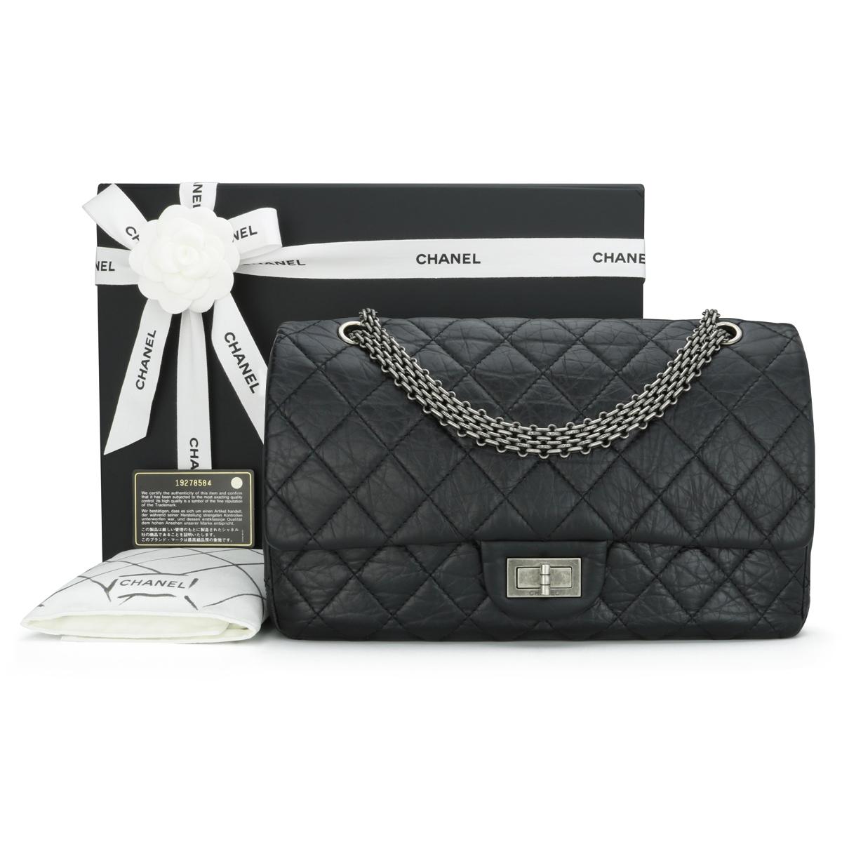 CHANEL 2.55 Reissue 227 Flap Bag Black Aged Calfskin Ruthenium Hardware 2014 For Sale 14