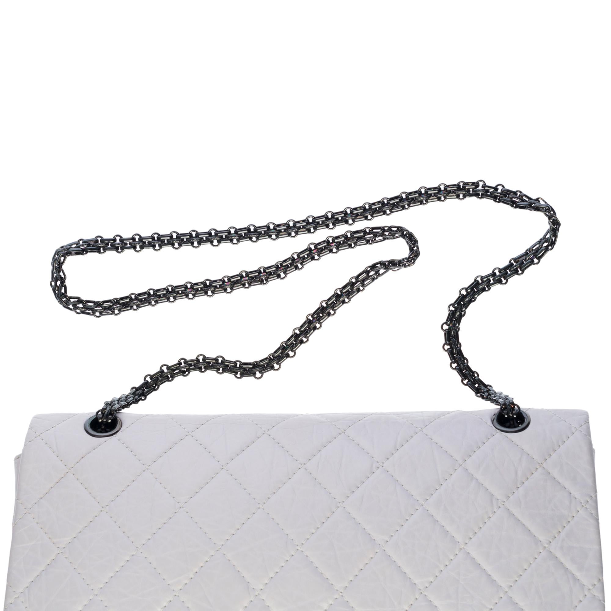 Chanel 2.55 Reissue 227  shoulder bag in White quilted leather, black silver HW 3