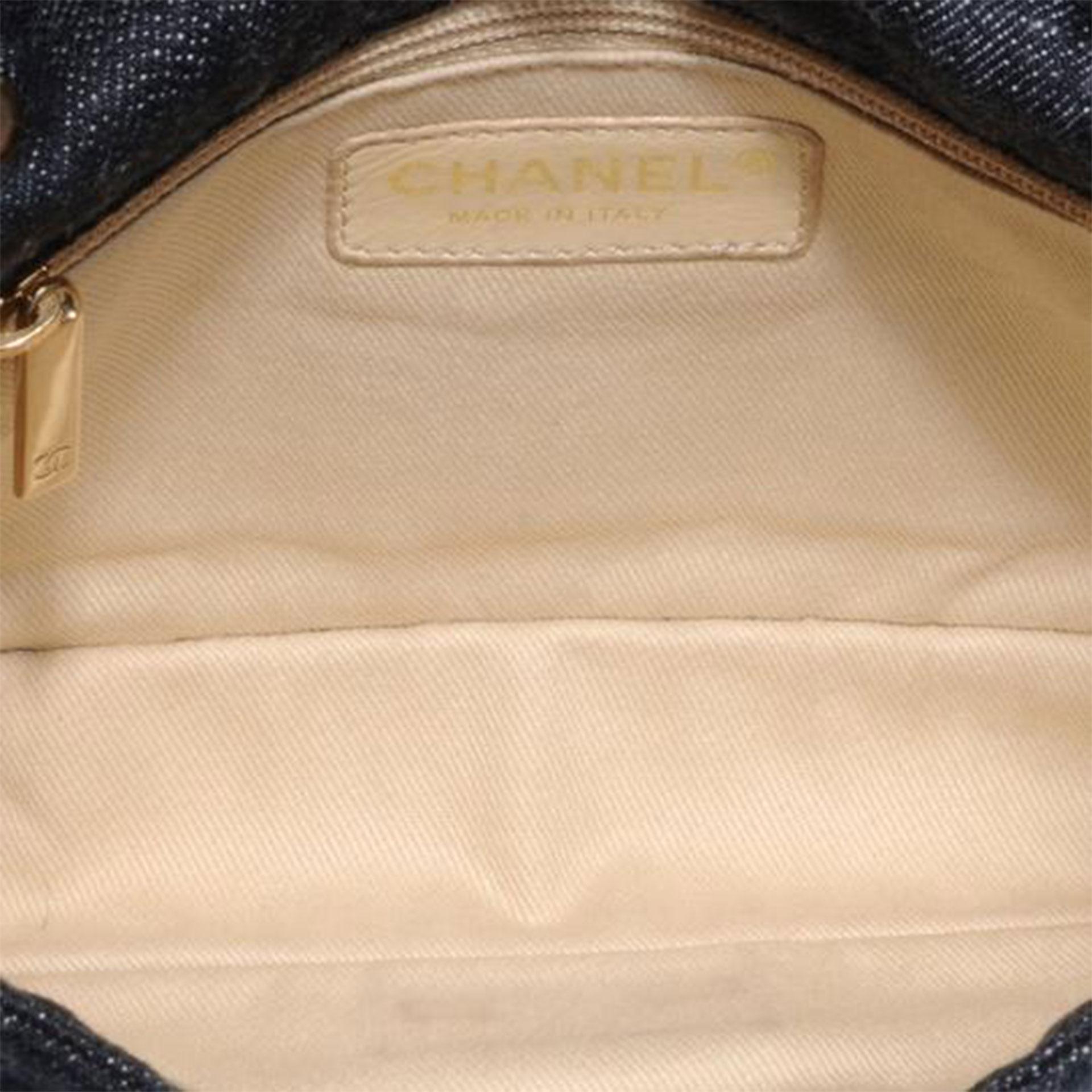 Women's or Men's Chanel 2.55 Reissue Limited Edition Airplanes Flap Blue Denim Shoulder Bag For Sale