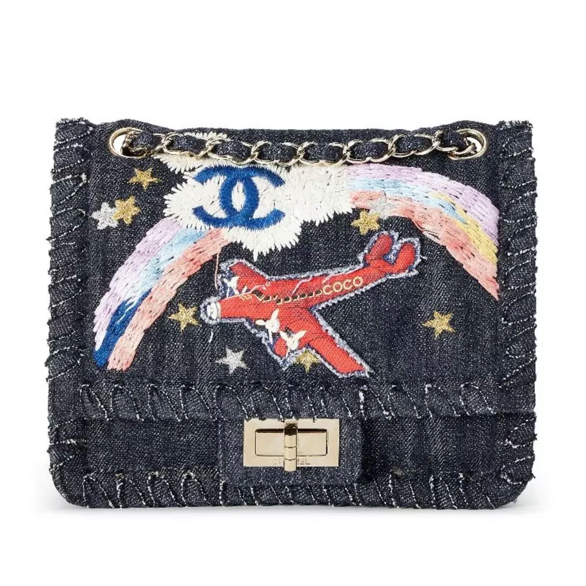 Women's or Men's Chanel 2.55 Reissue Limited Edition Airplanes Flap Blue Denim Shoulder Bag For Sale