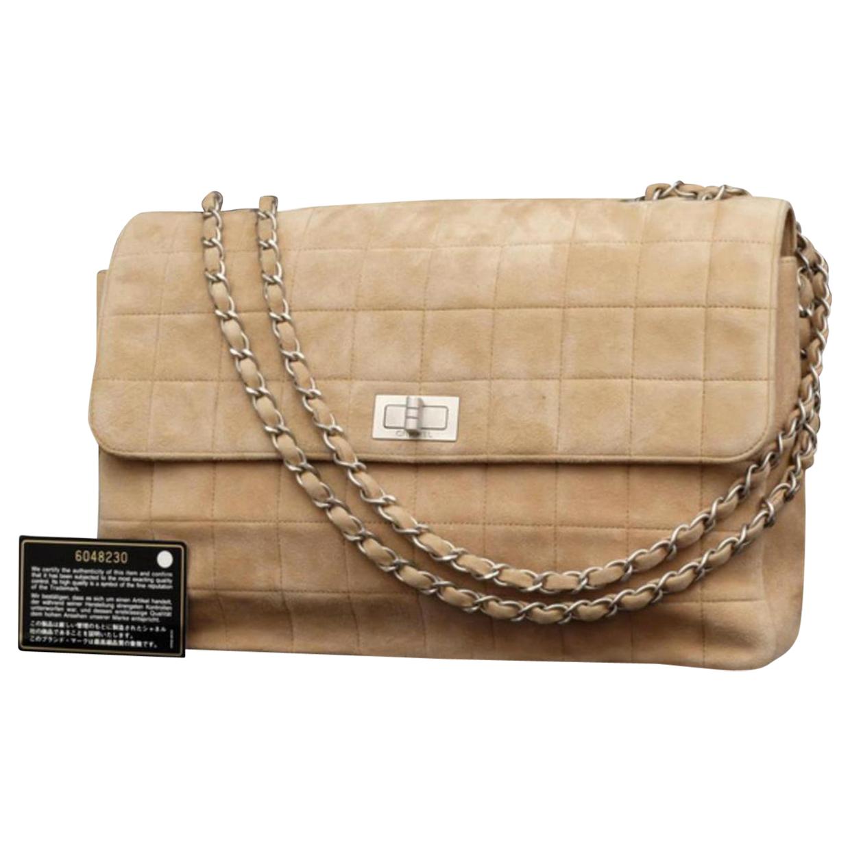 Chanel 2.55 Reissue Quilted Chocolate Bar Jumbo Flap 231371 Brown Shoulder Bag For Sale