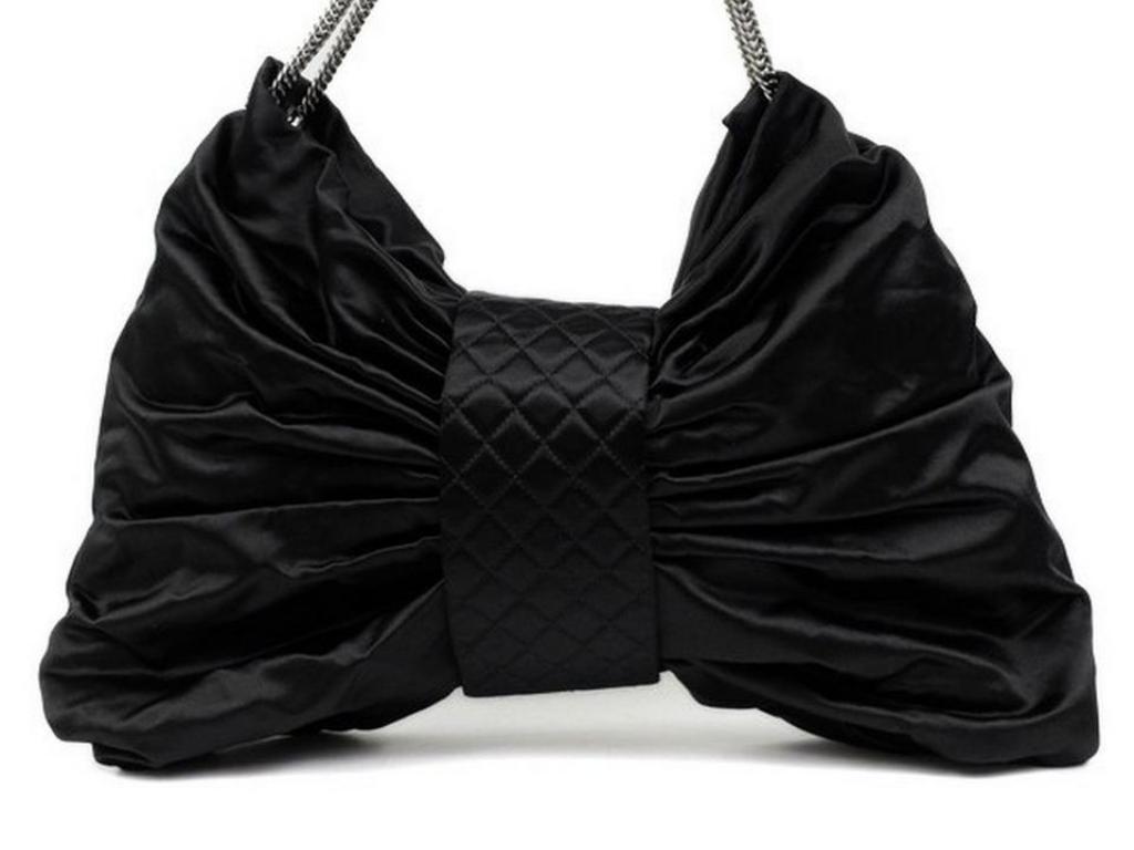 Chanel 2.55 Reissue ( Rare ) Quilted Jumbo Bow Tie Chain 219748 Shoulder Bag For Sale 1