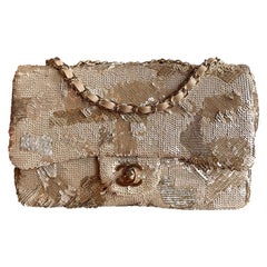 Chanel 2.55 Borsa senza tempo con paillettes.