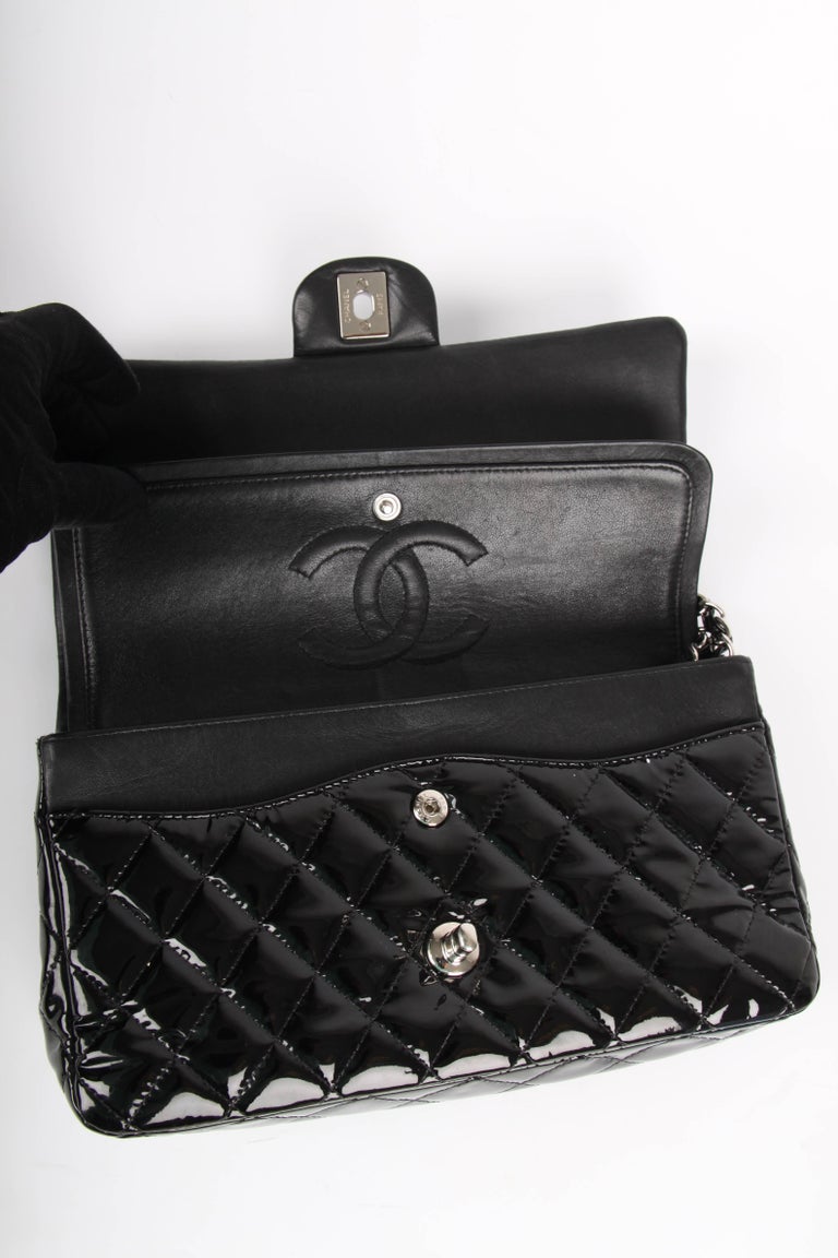 Chanel 2.55 Timeless Medium Double Flap Bag Patent Leather black For