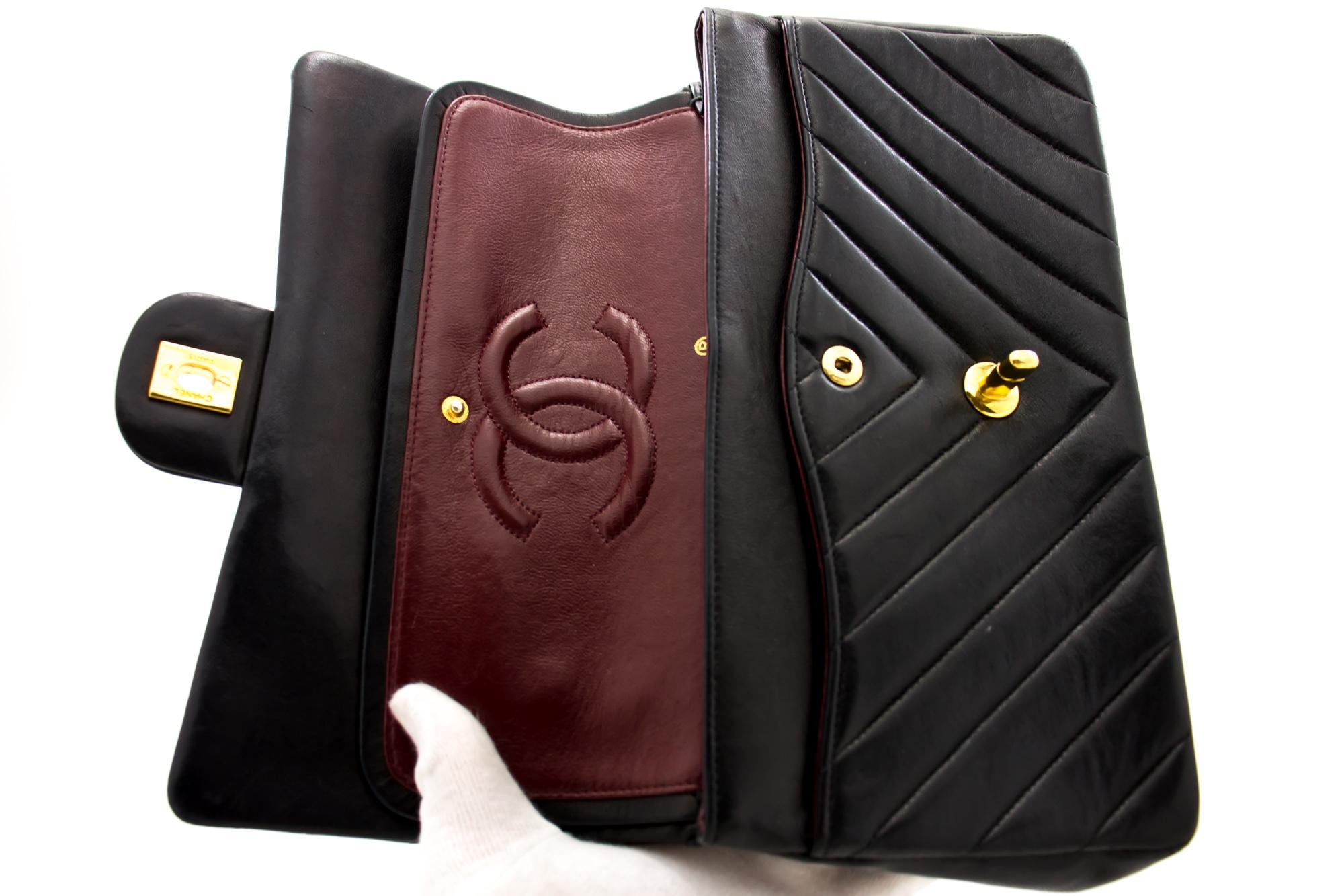 CHANEL 2,55 V-Stitch-Umhängetasche aus Lammfell mit doppelter Kette und Klappe im Angebot 5