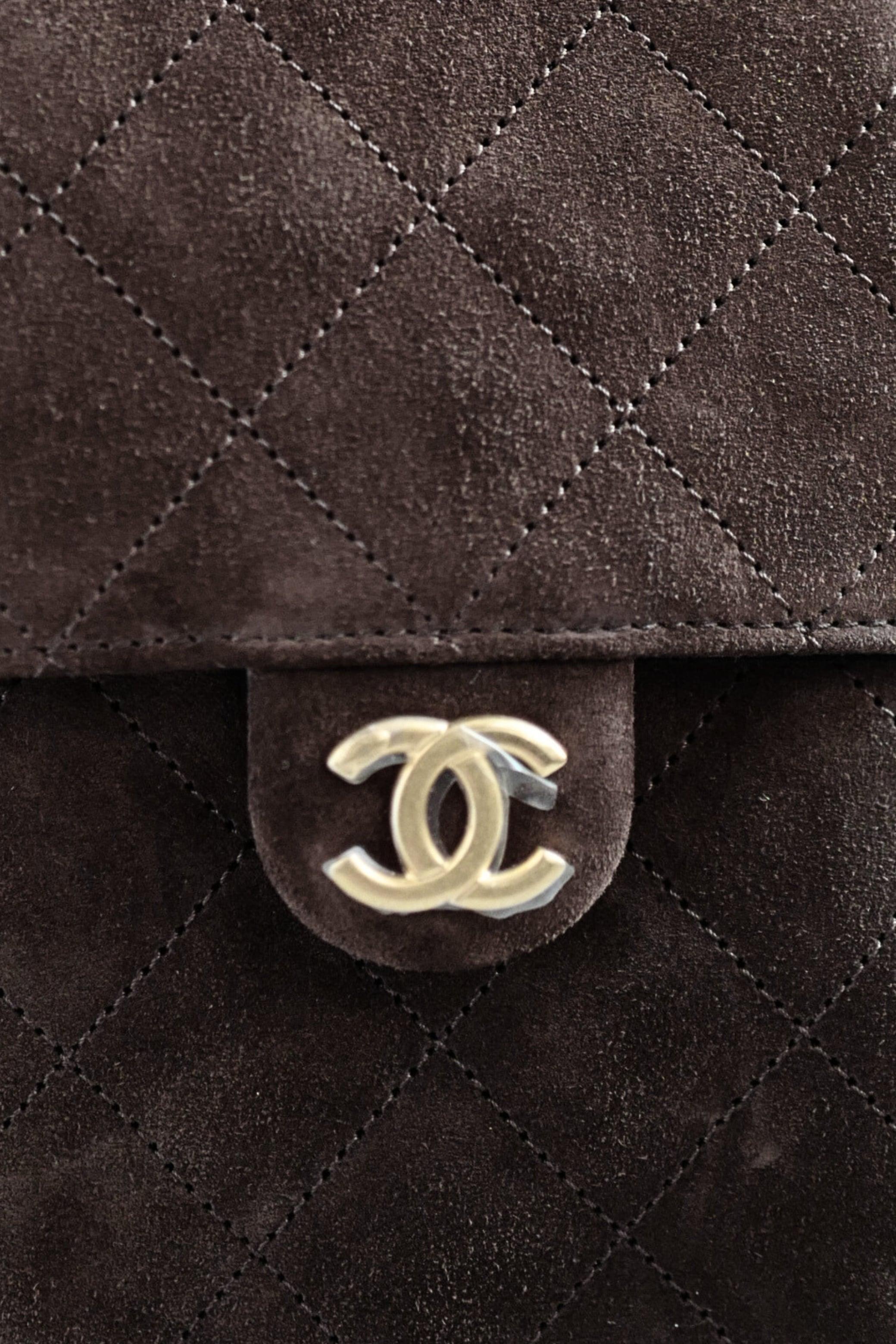 Chanel 25K Small Hobo Bag Dark Brown Suede with Gold Hardware en vente 7