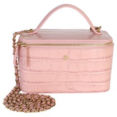 Chanel 26B Light Pink Crocodile Embossed Calfskin Vanity With Chain