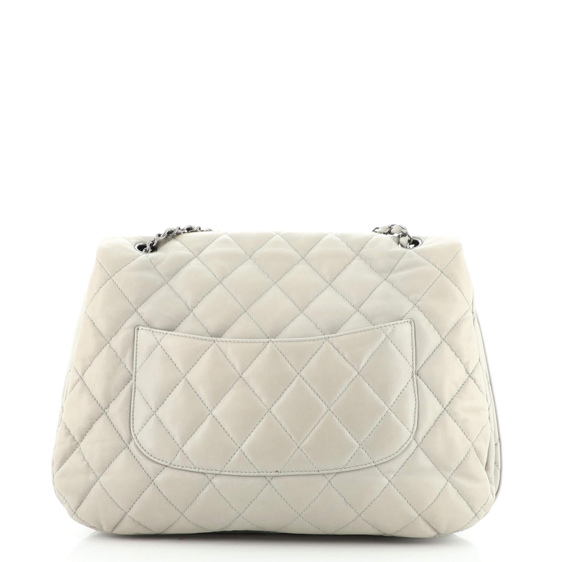 Chanel 3 Accordion Bag Quilted Lambskin Maxi In Fair Condition In NY, NY