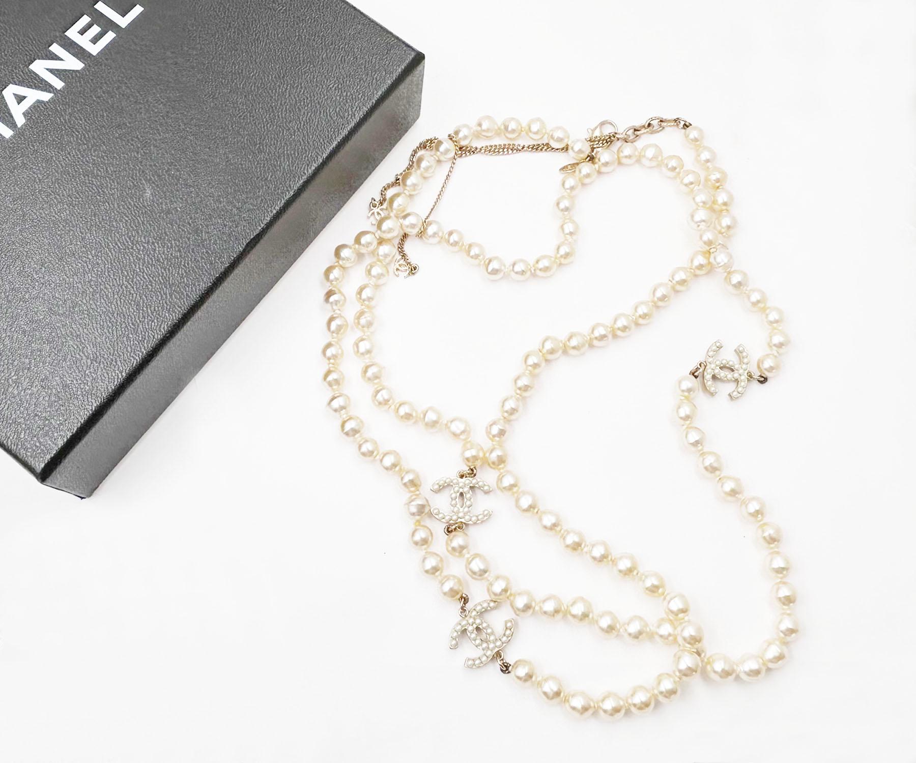 chanel pearls long necklace