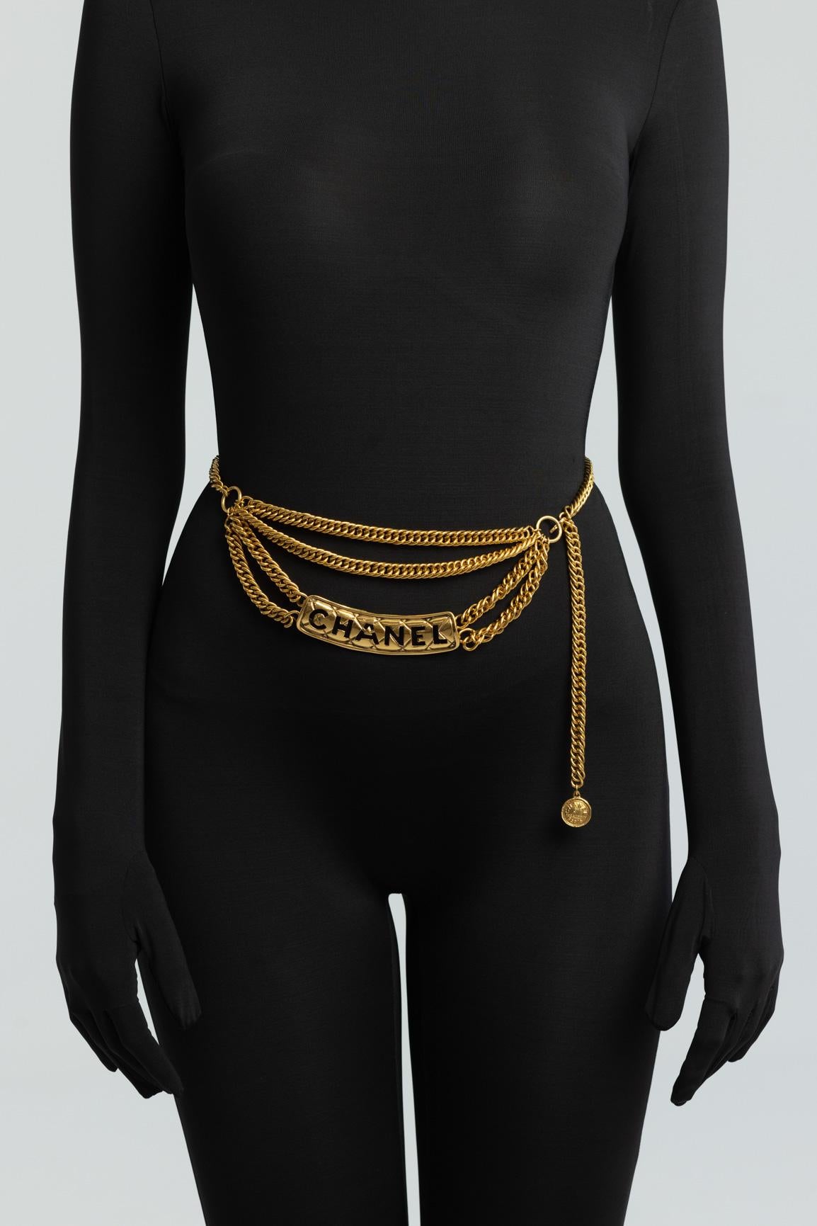 Chanel 31 Rue Cambon Double Chain Gold Logo Charm Coin Belt For Sale 7
