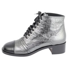 Chanel-39-Metallic Cap Toe Combat-Stiefel