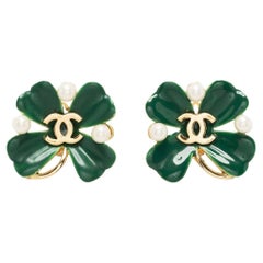 Retro Chanel 4 Leaf Clover Clip-on Earrings