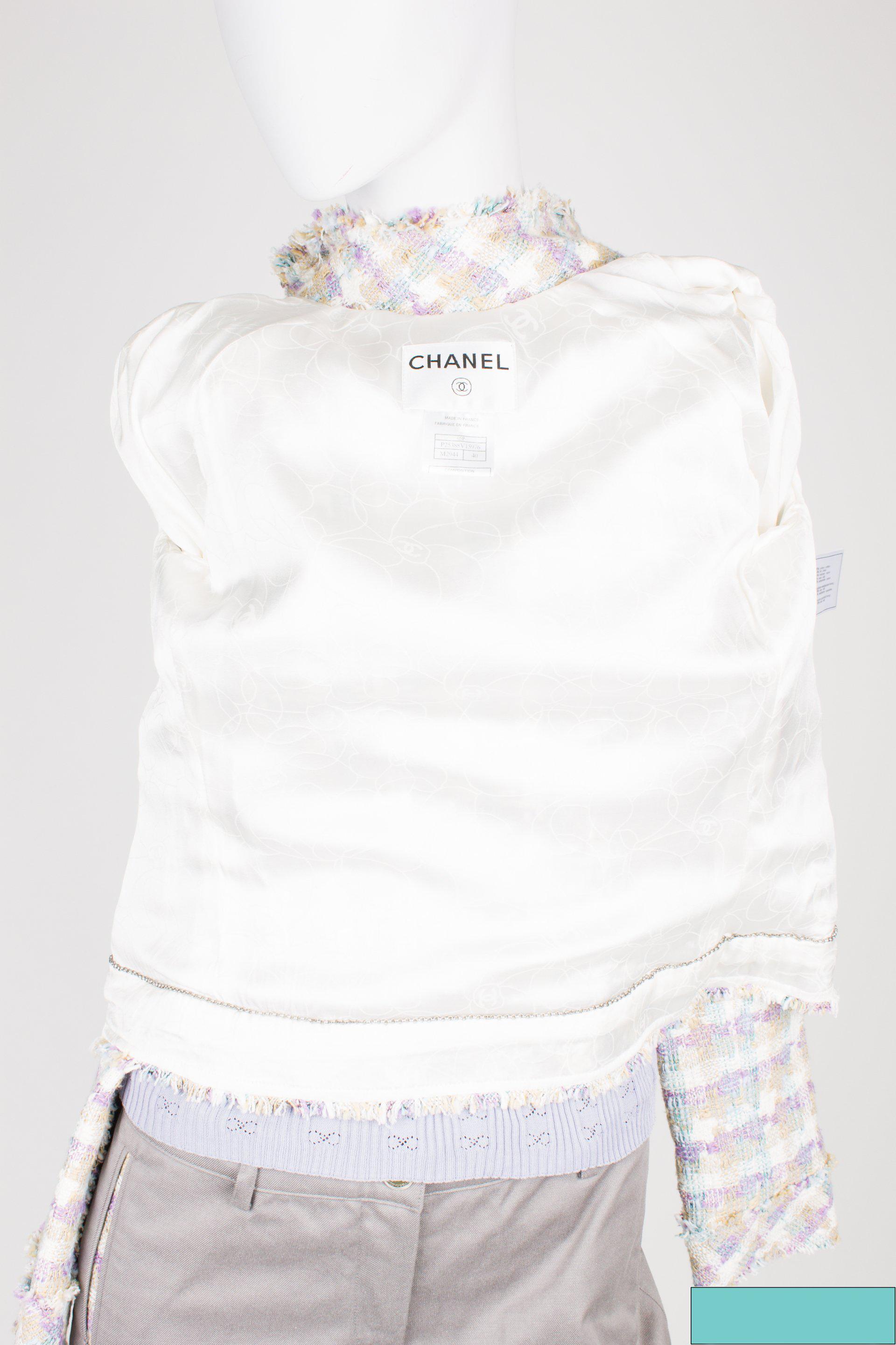 Women's Chanel 4-pcs Suit Jacket, Skirt, Pants & Top - lilac/beige/blue/white 2005 For Sale