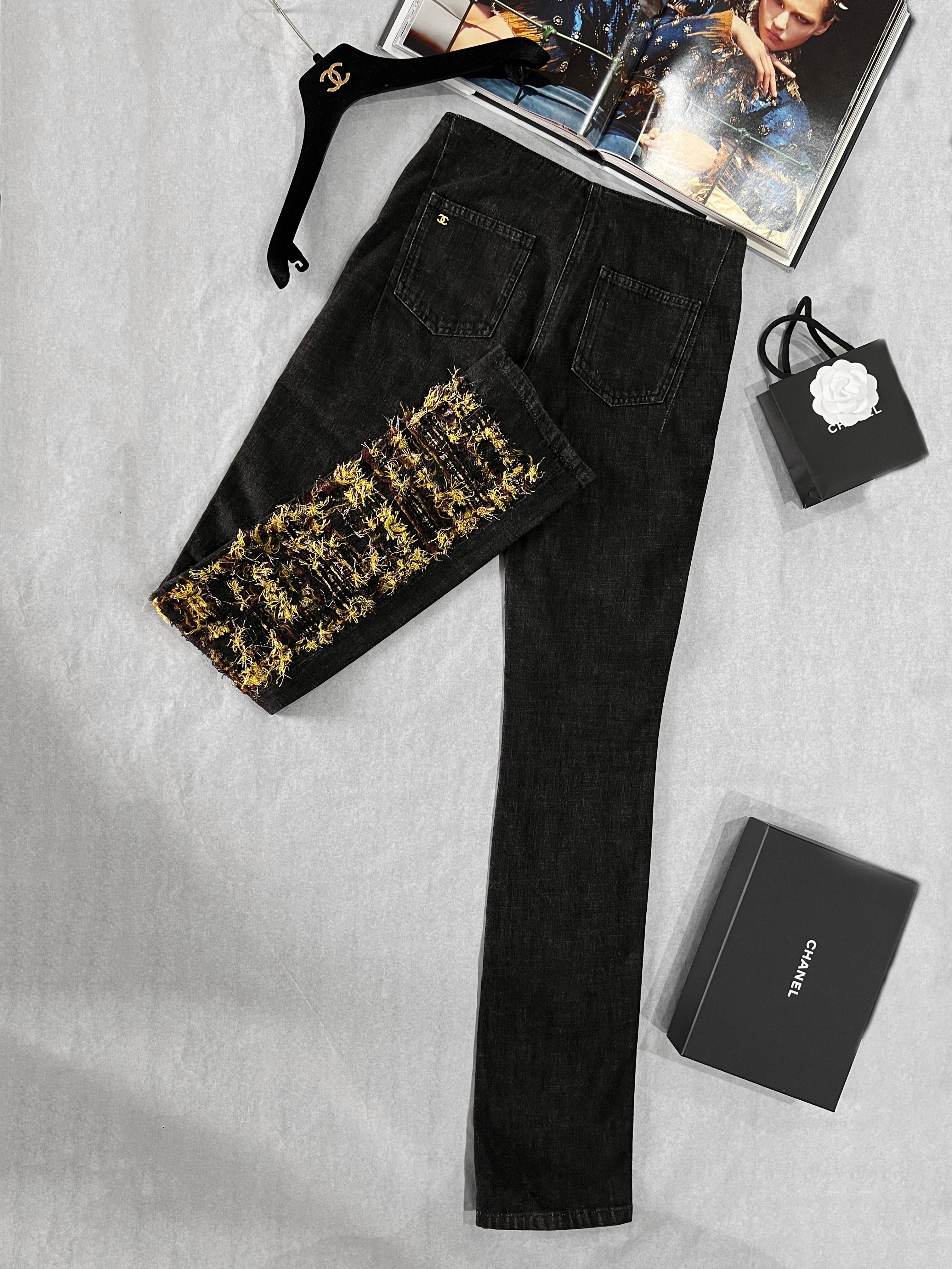 Chanel 4K$ Paris / Byzance Relic Runway Trousers 40 FR en vente 6