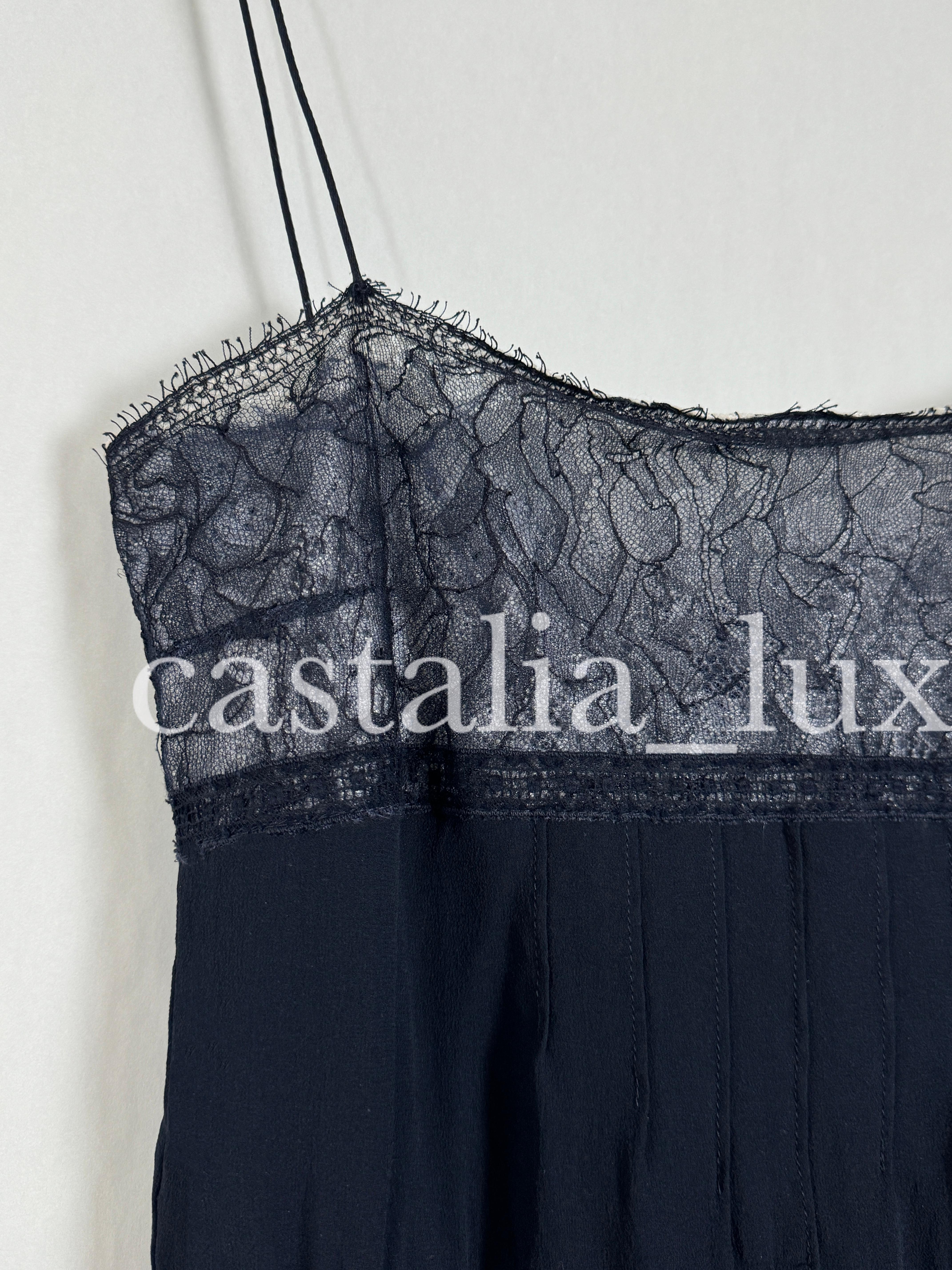 Chanel 4K$ Silk and Lace Runway Dress 8